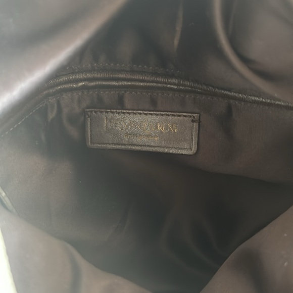 YSL butter soft leather Hobo handbag - Picture 6 of 9